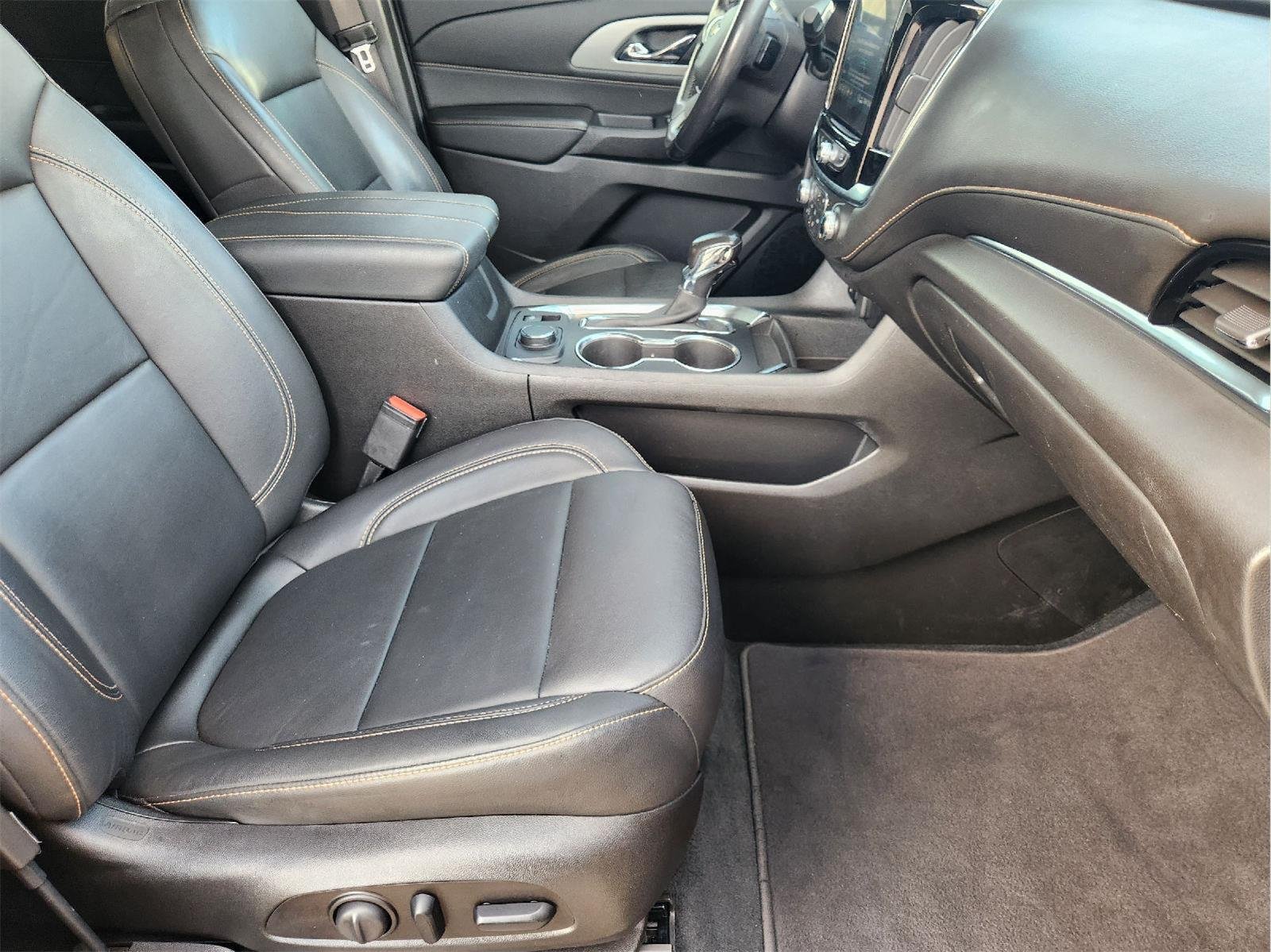 2021 Chevrolet Traverse LT Leather Gray at Mac Haik Chevrolet