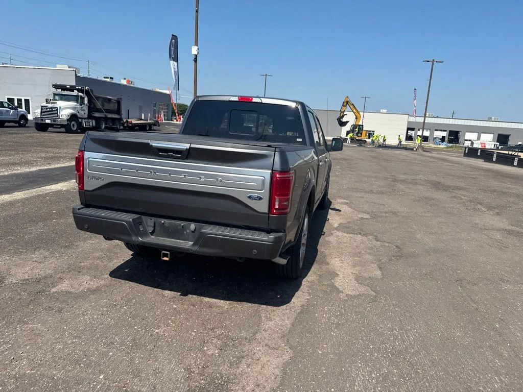 Used 2017 Magnetic Ford Limited image 14