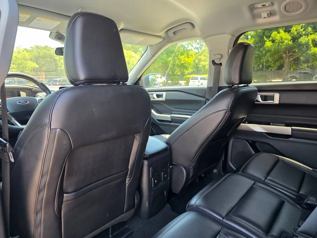 Used 2023 White Ford XLT image 27