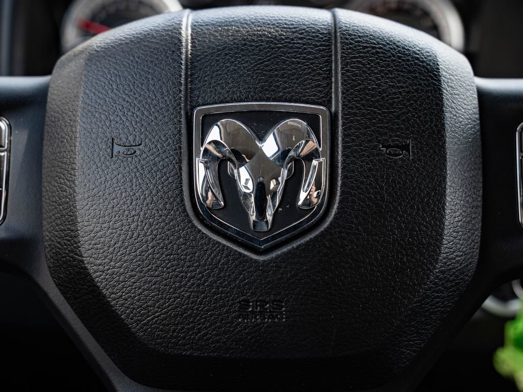 Used 2023 Diamond Black Crystal Pearlcoat Ram Tradesman image 28