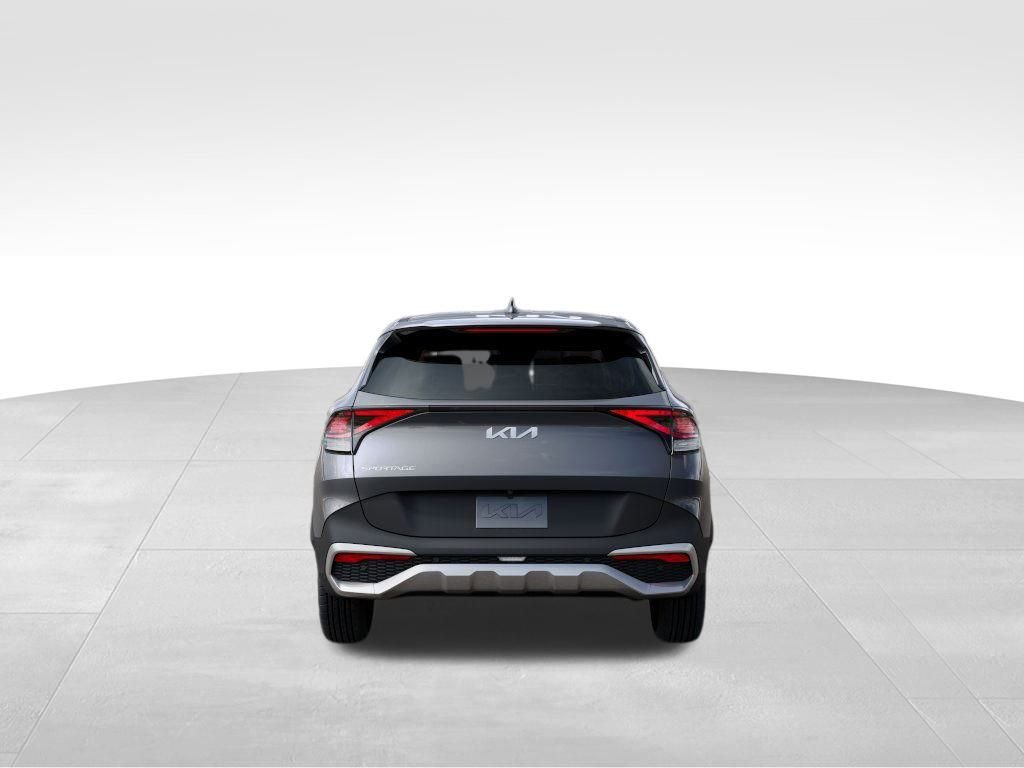 2024 Kia Sportage EX photo 2