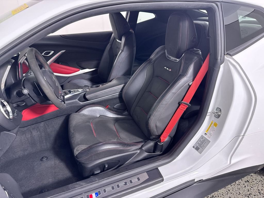Used 2020 White Chevrolet ZL1 image 11