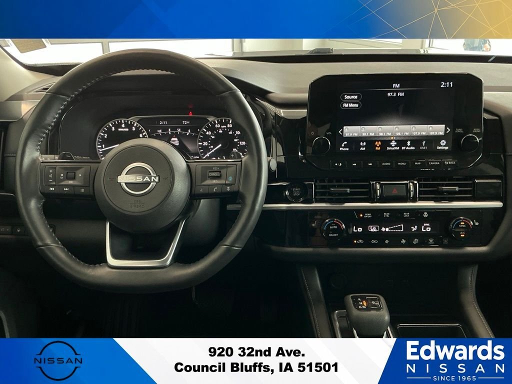 Used 2025 Gray Nissan SL image 21