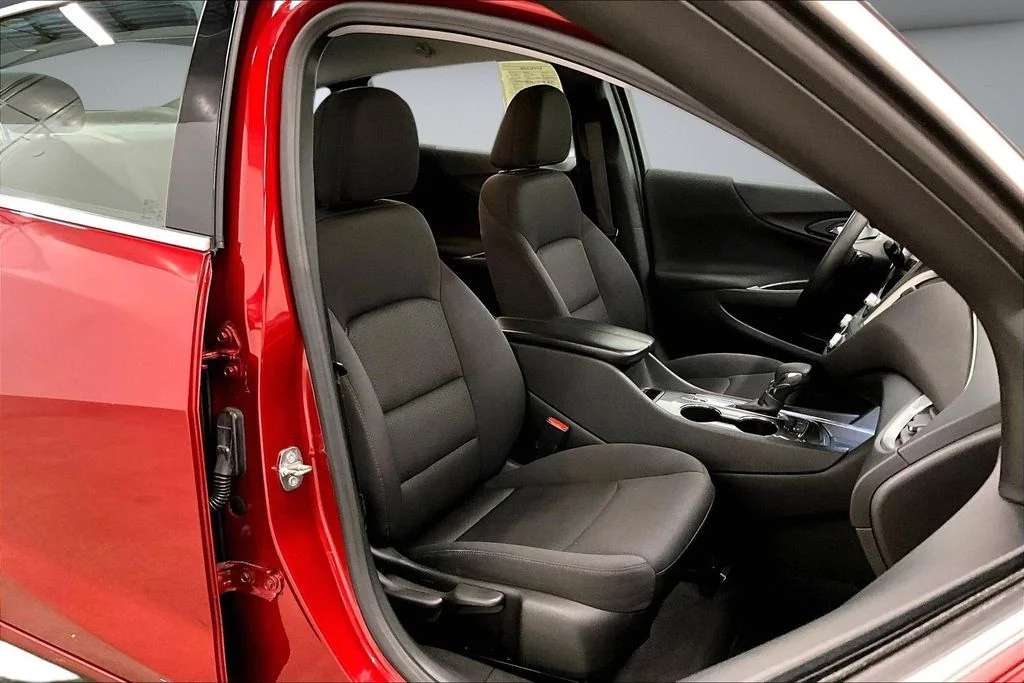 2024 Chevrolet Malibu 1LT - Photo 29
