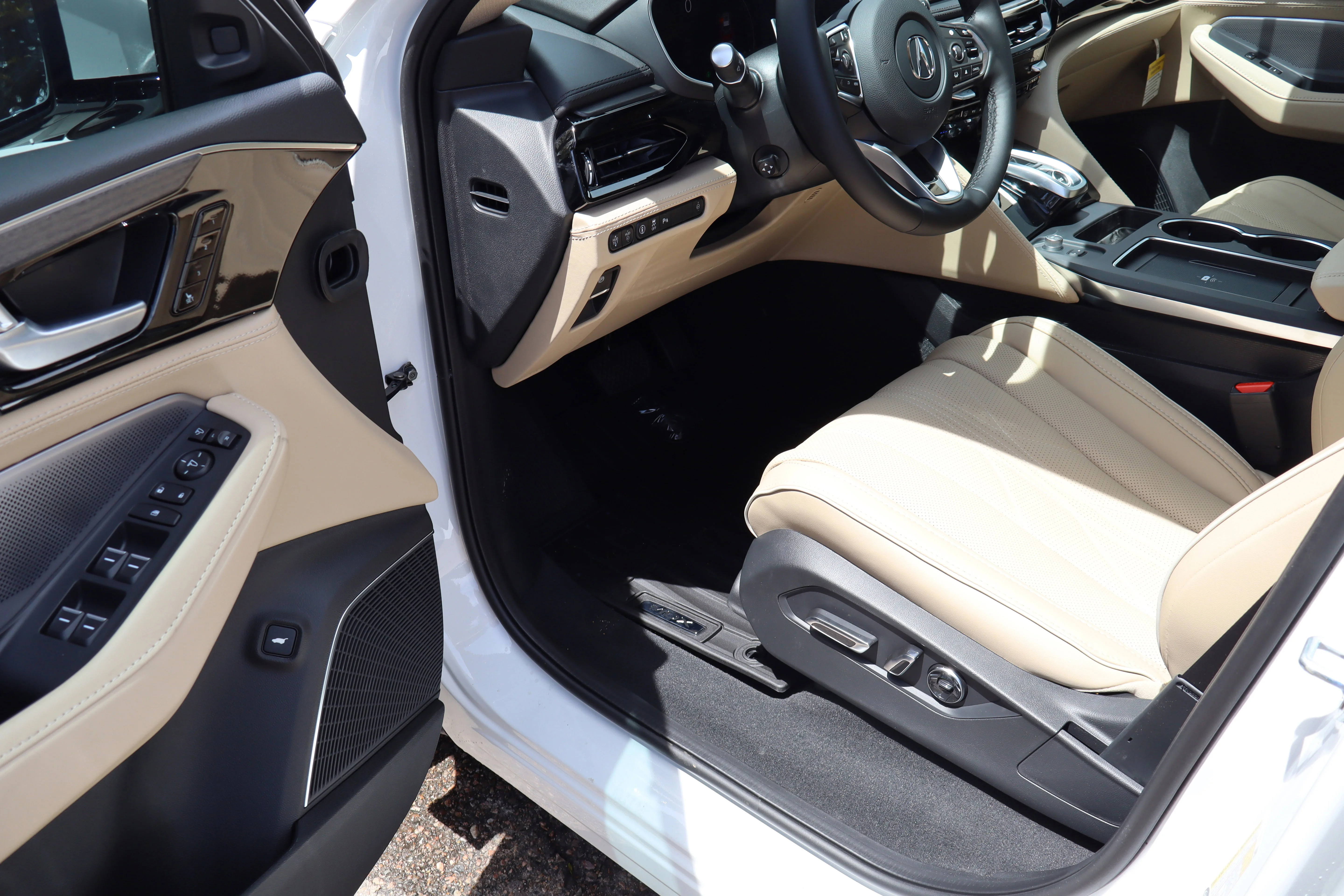 New 2026 Platinum White Pearl Acura w/Advance Package image 21
