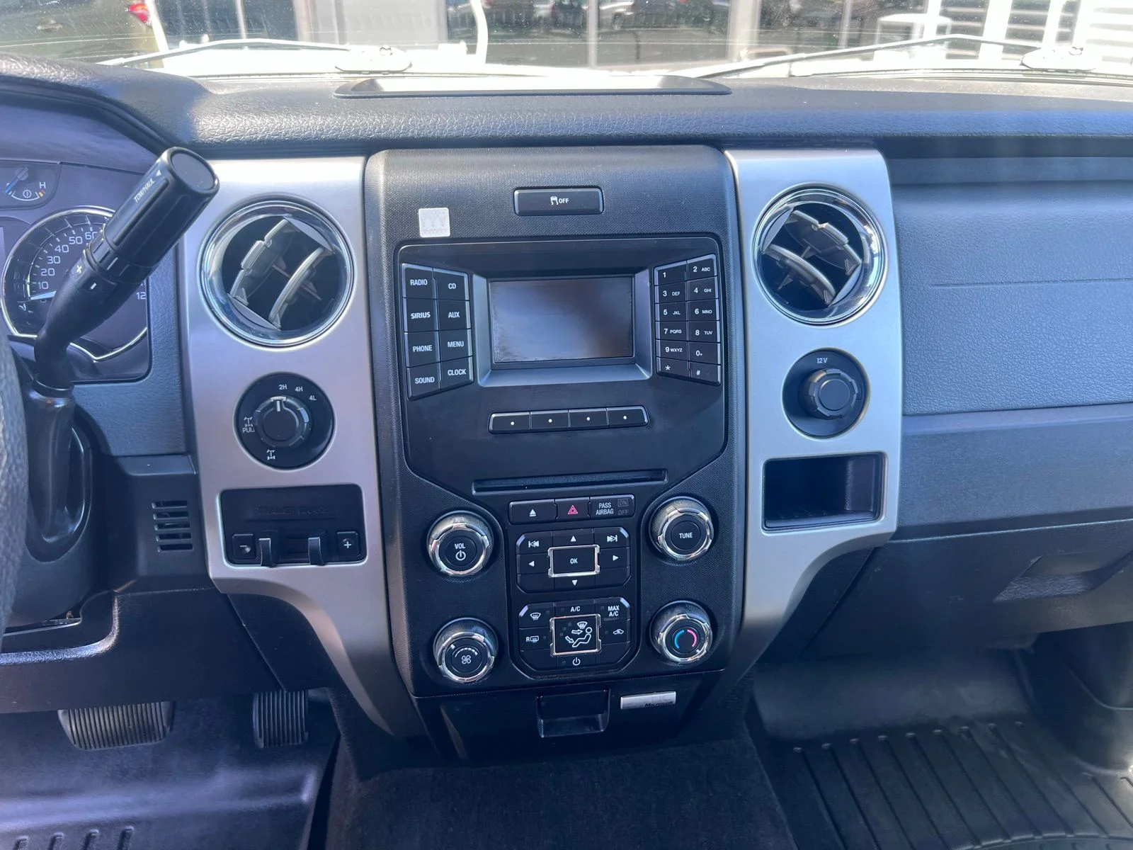 Used 2014 Sunset Ford XLT image 12