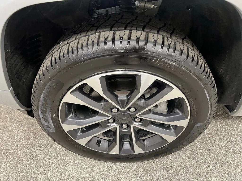 2023 Jeep Grand Cherokee Overland - Photo 20