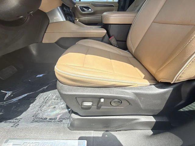 Used 2023 Beige Chevrolet Premier image 12
