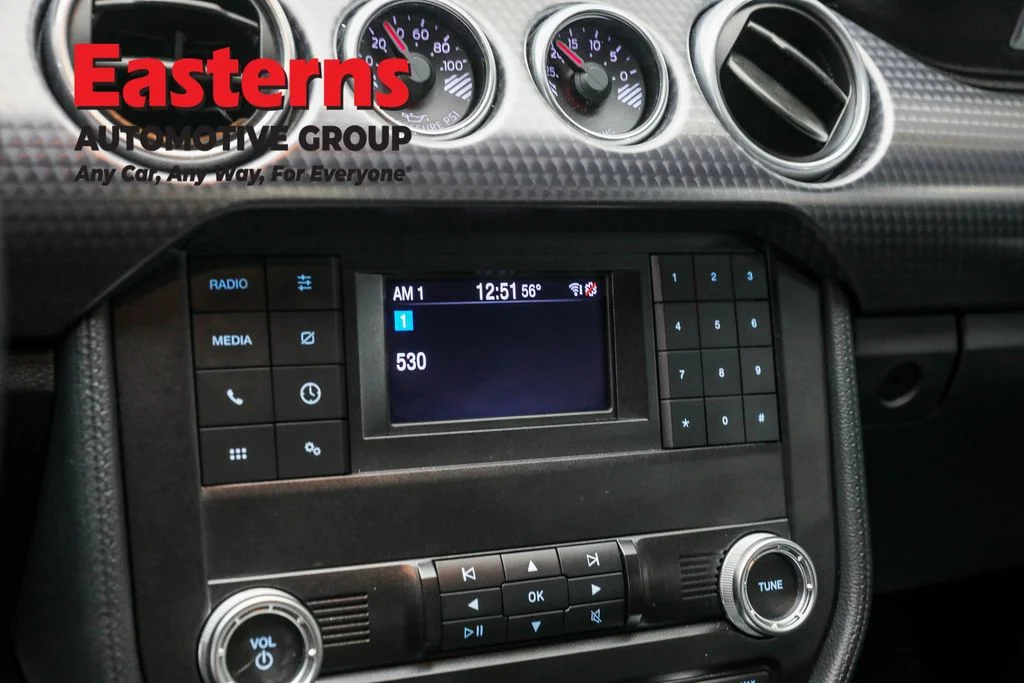Used 2019 Green Ford GT image 19
