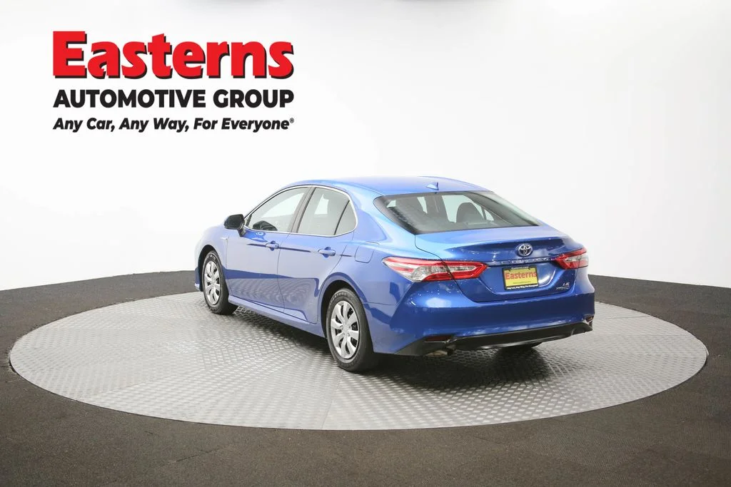 Used 2020 Blue Toyota LE image 61