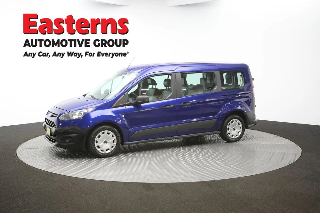 Used 2017 Blue Ford XL image 53
