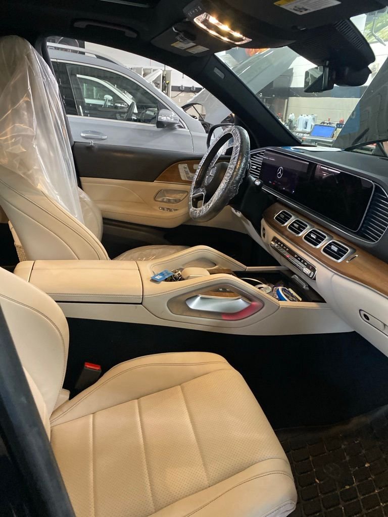 Used 2024  Mercedes-Benz GLE 350 image 3