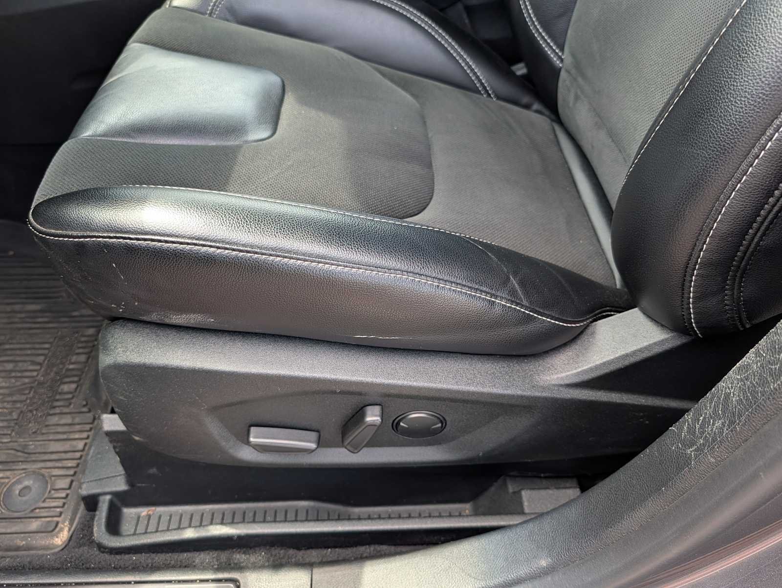 2022 Ford Edge ST - Photo 21
