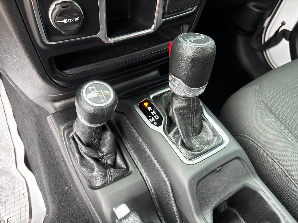 Used 2020 White Jeep Sport image 20