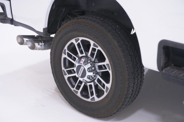 Used 2024 STAR WHITE METALLIC TRI-COAT Ford Limited image 6