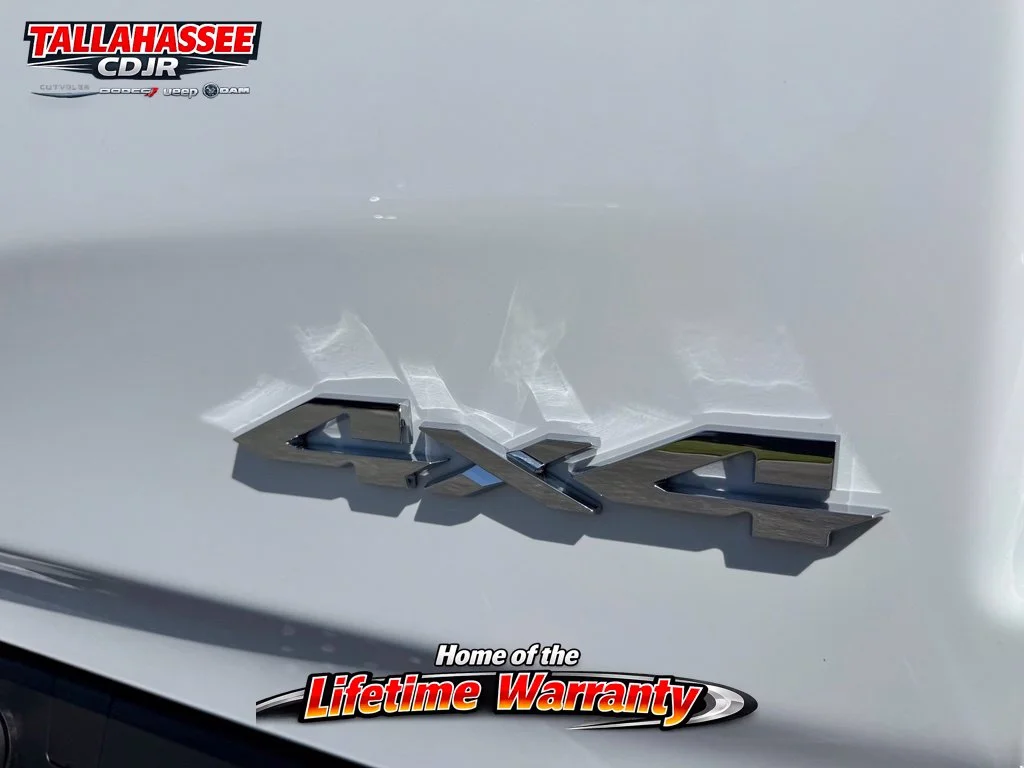 New 2027 Bright White Clear-Coat Exterior Paint RAM Laramie image 8