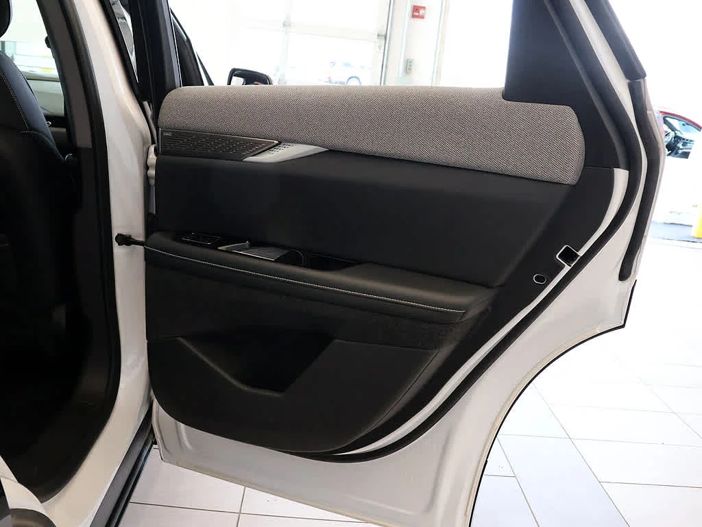 Used 2025 Crystal White Tricoat Cadillac Luxury 2 image 27