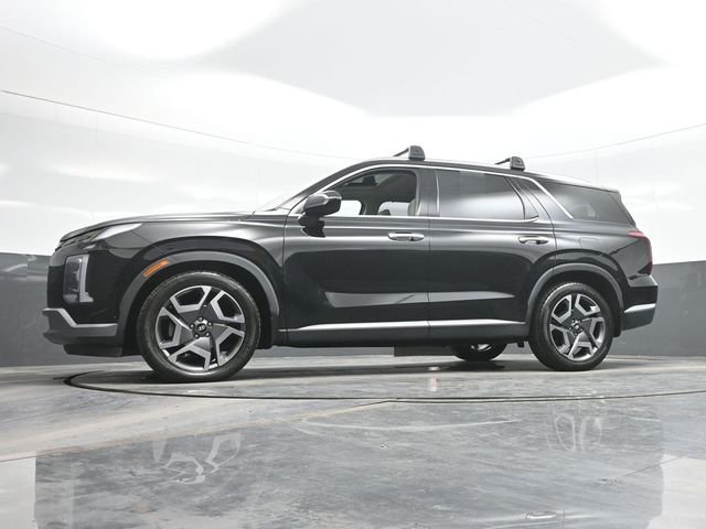 Used 2023 Black Hyundai Limited image 21