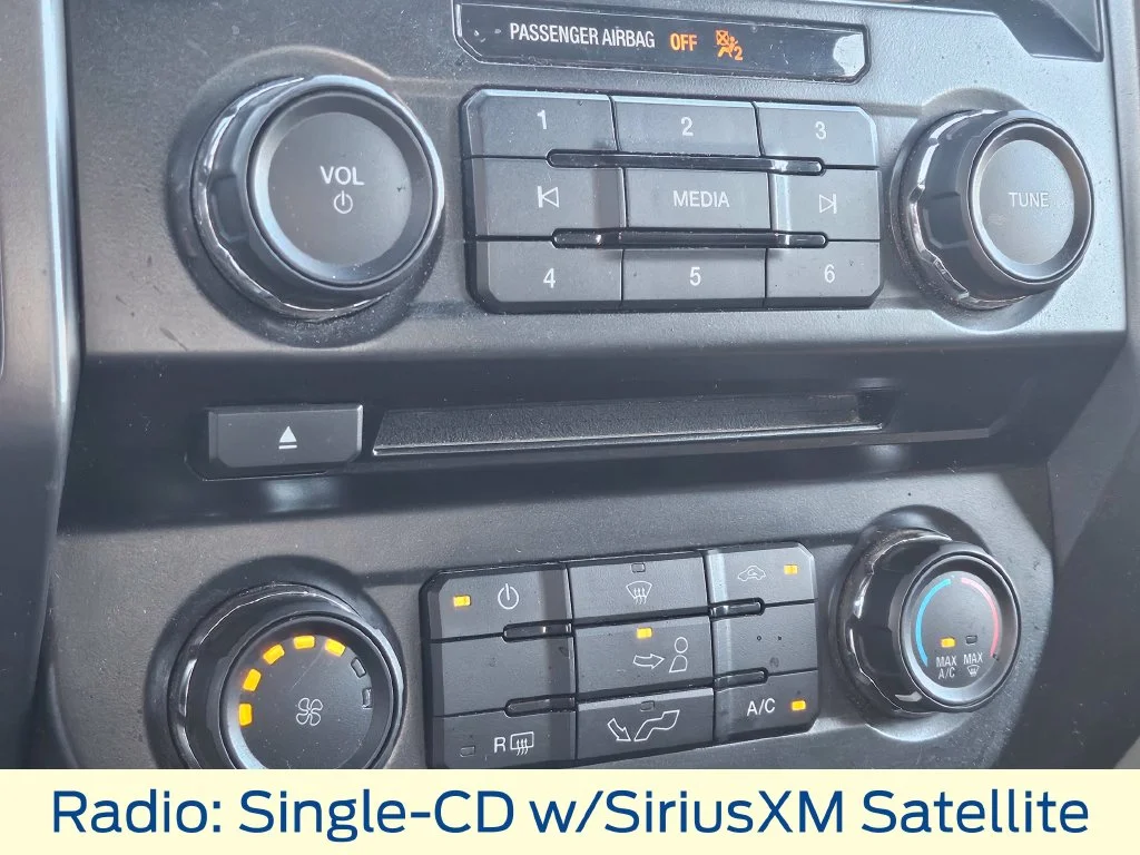 Used 2016 Ingot Silver Ford XLT image 33
