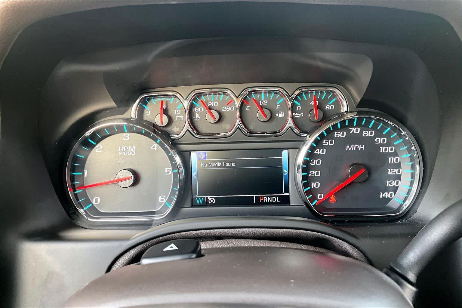 Used 2019 Iridescent Pearl Tricoat Chevrolet Premier image 26