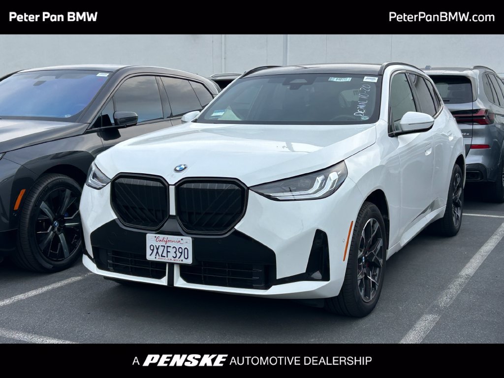 Used 2026 Alpine White BMW 30 xDrive image 1