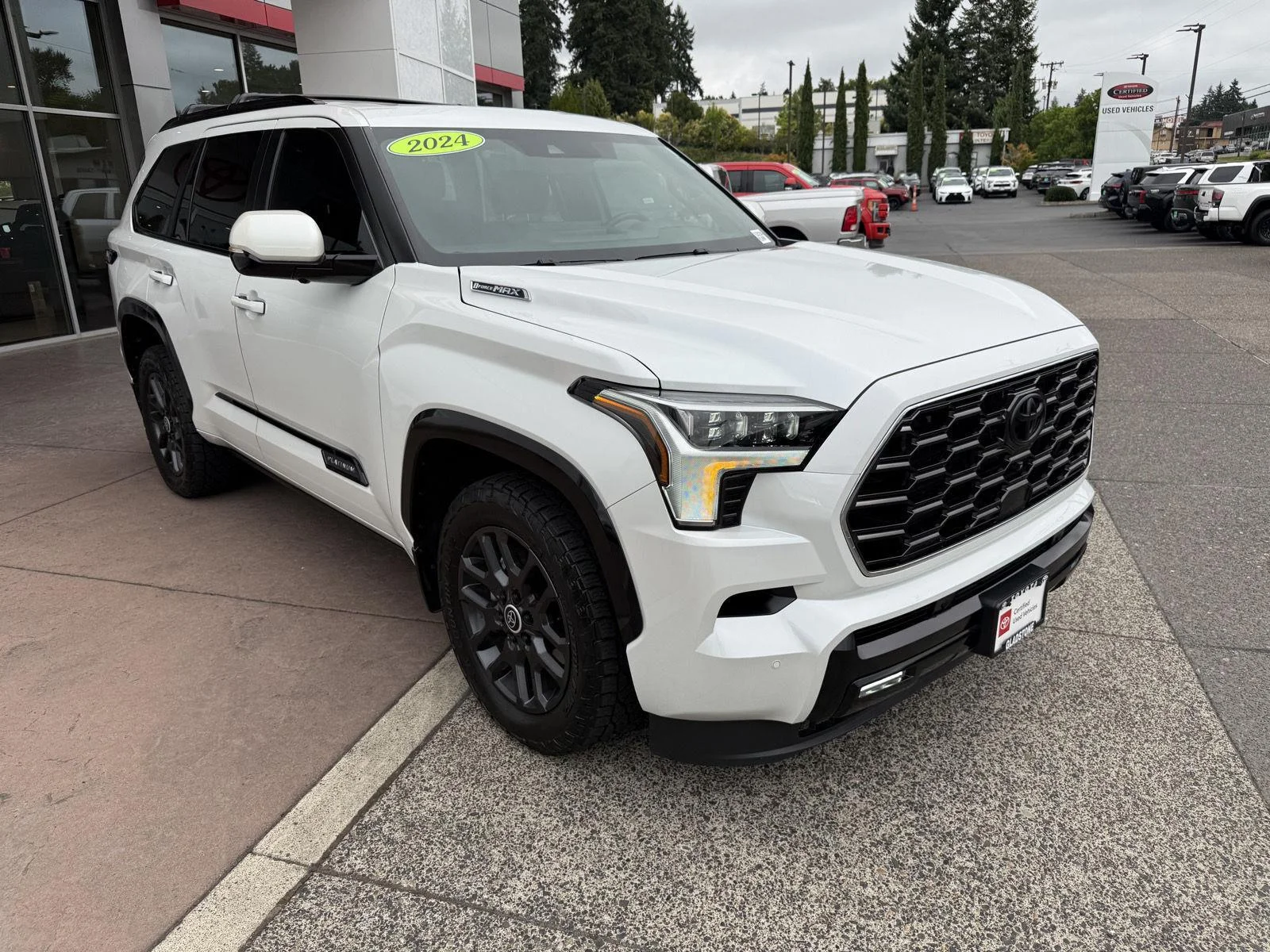 Used 2024 Wind Chill Pearl Toyota Platinum image 10