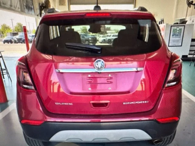 Used 2017 Red Buick Preferred II image 4