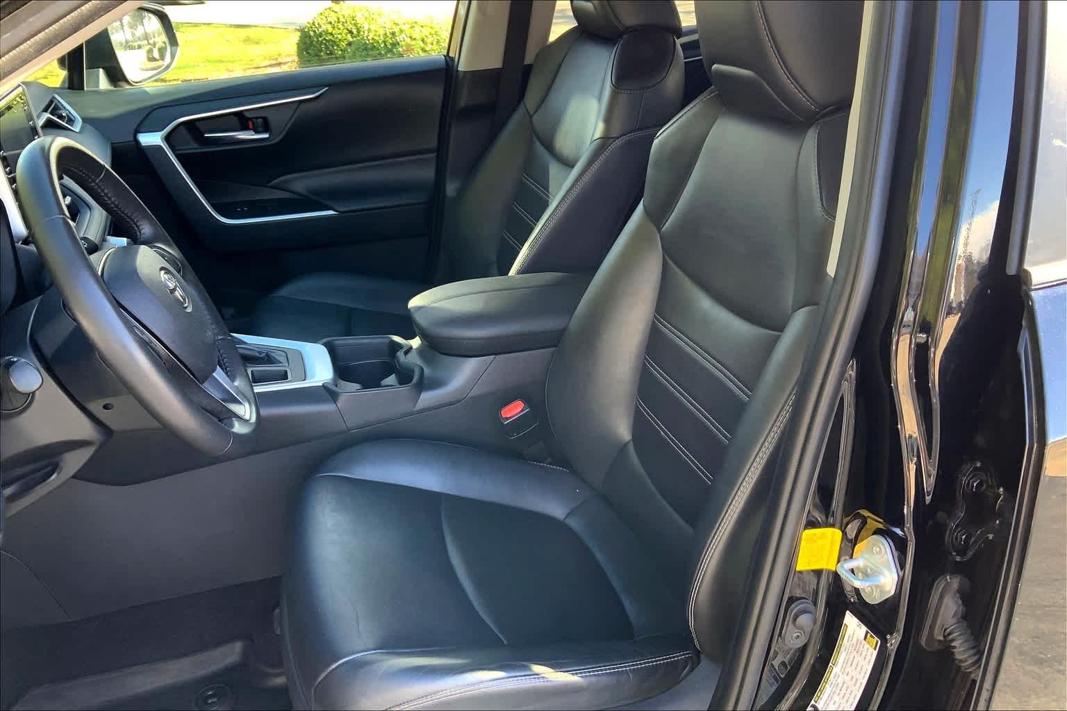 Pre-Owned 2020 Toyota RAV4 XLE Premium