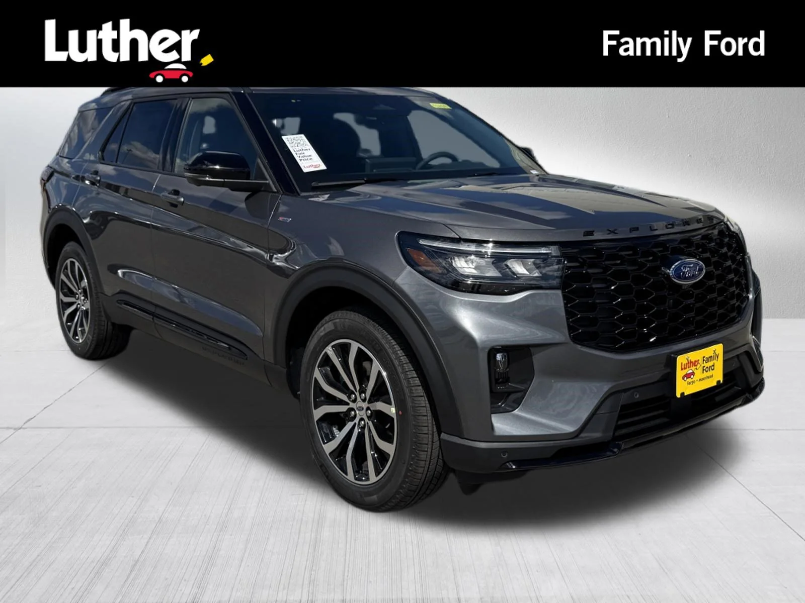 2026 Ford Explorer ST-LINE 4WD's photo