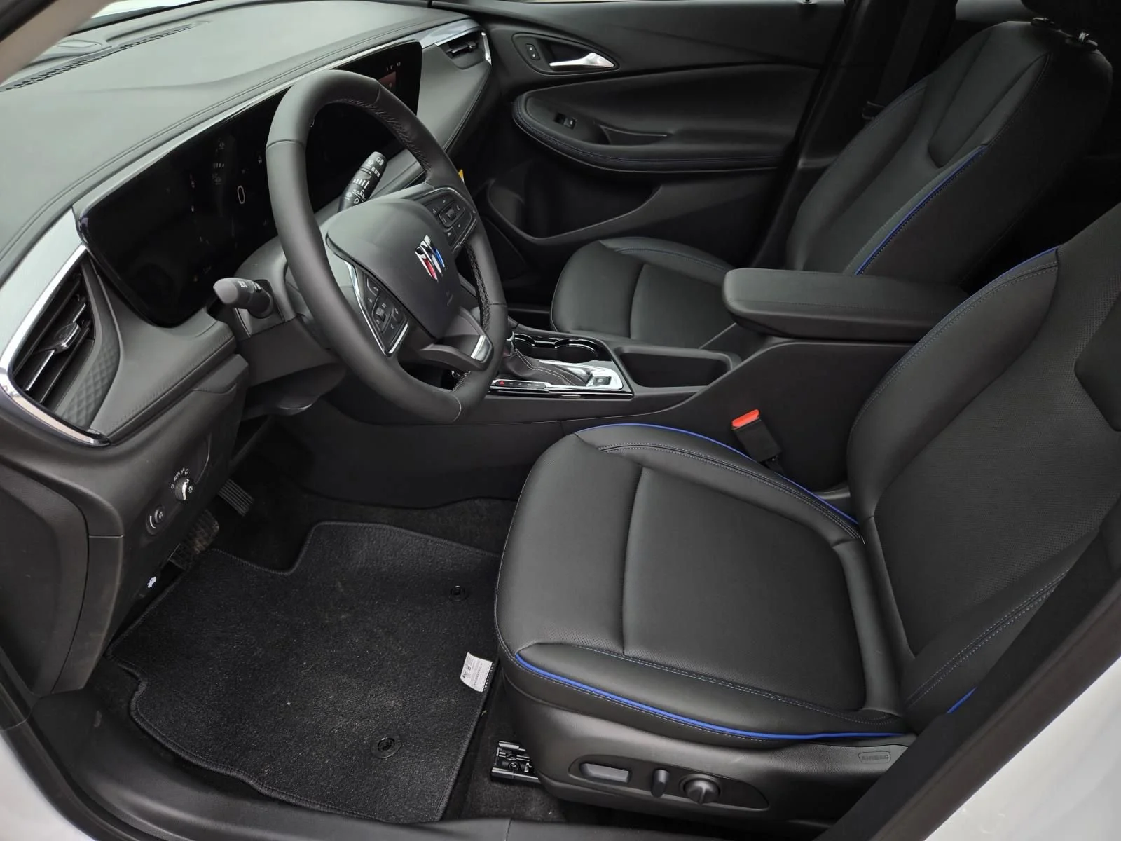 2026 Buick Encore GX Sport Touring - Photo 8