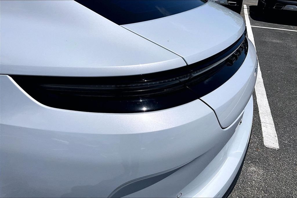 Used 2025  Porsche 4 image 20