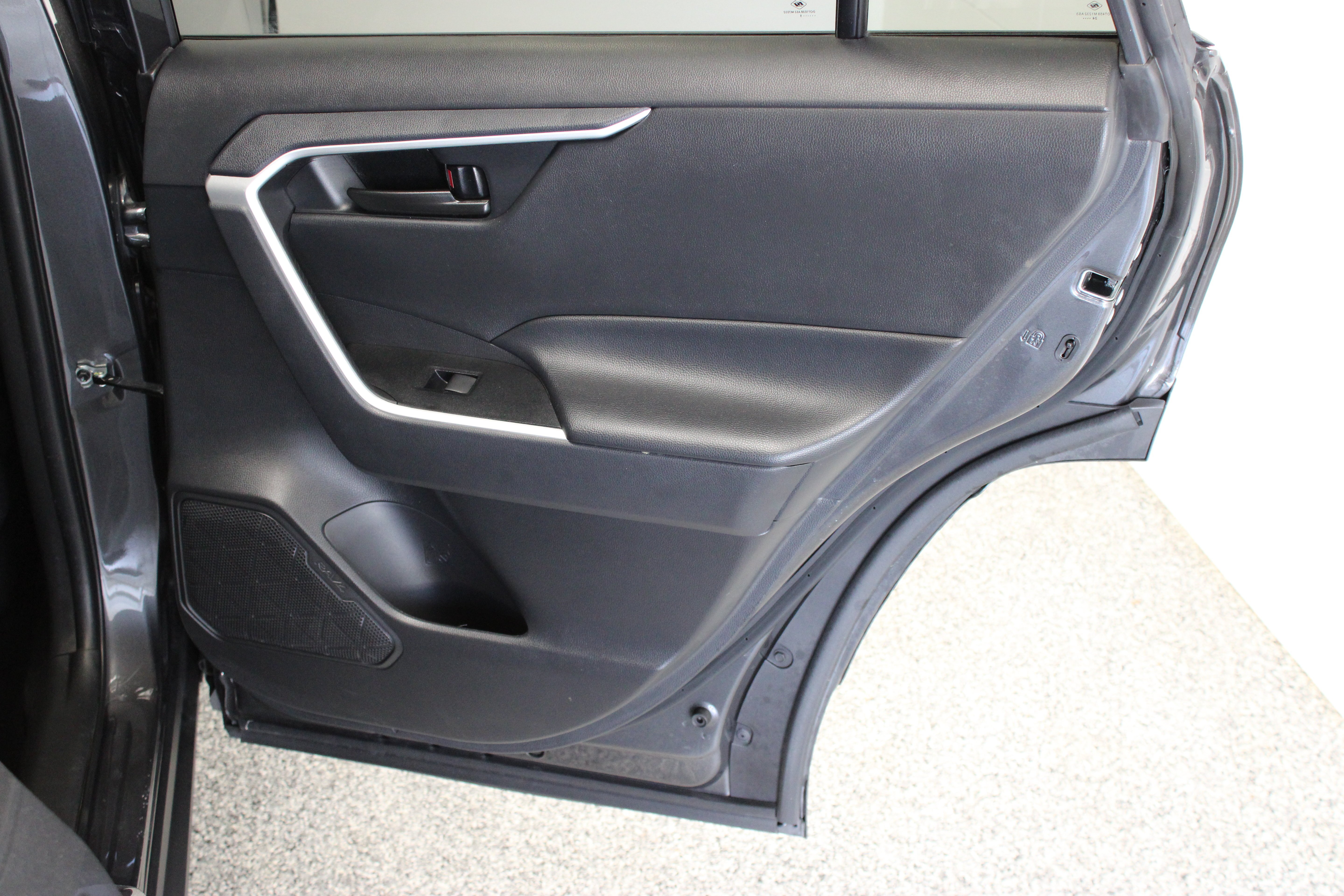 Used 2025 Gray Toyota Hybrid LE image 28