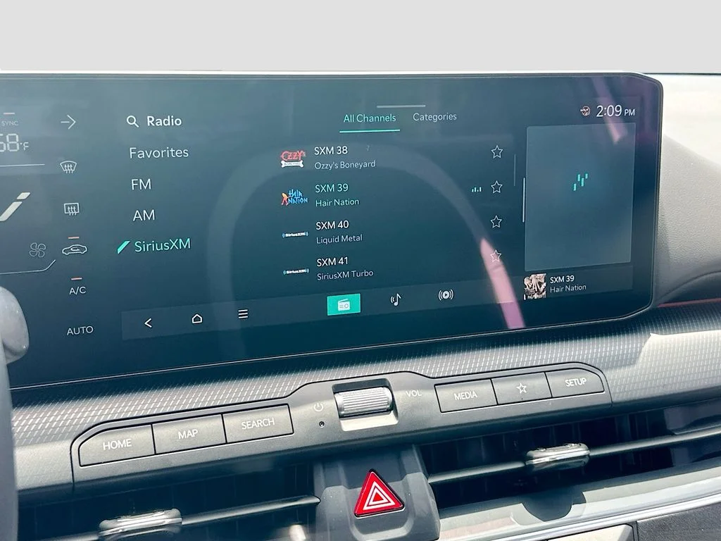 New 2026 Snow White Pearl Kia GT-Line Turbo image 15
