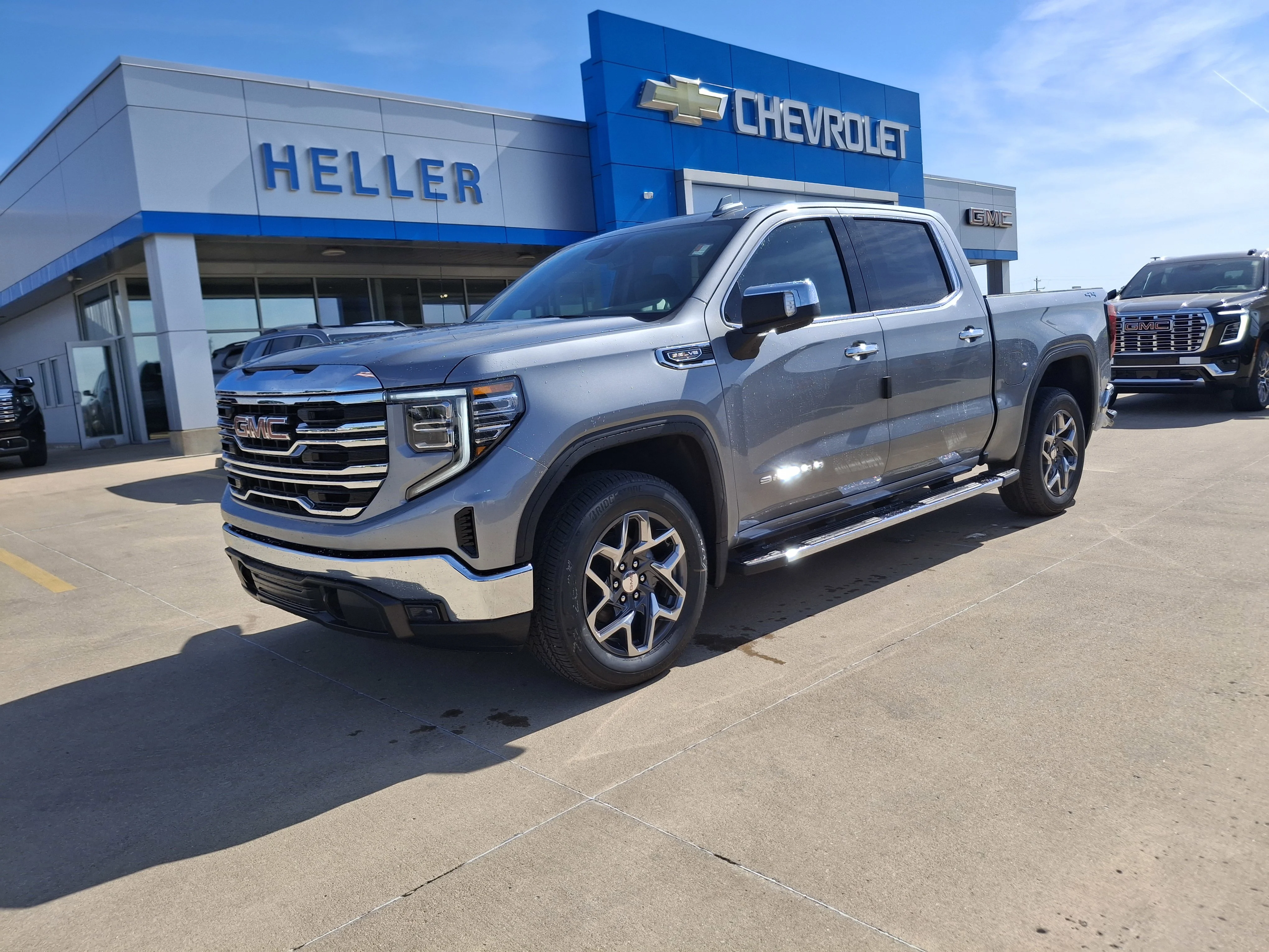 New 2026 Sterling Metallic GMC SLT image 3
