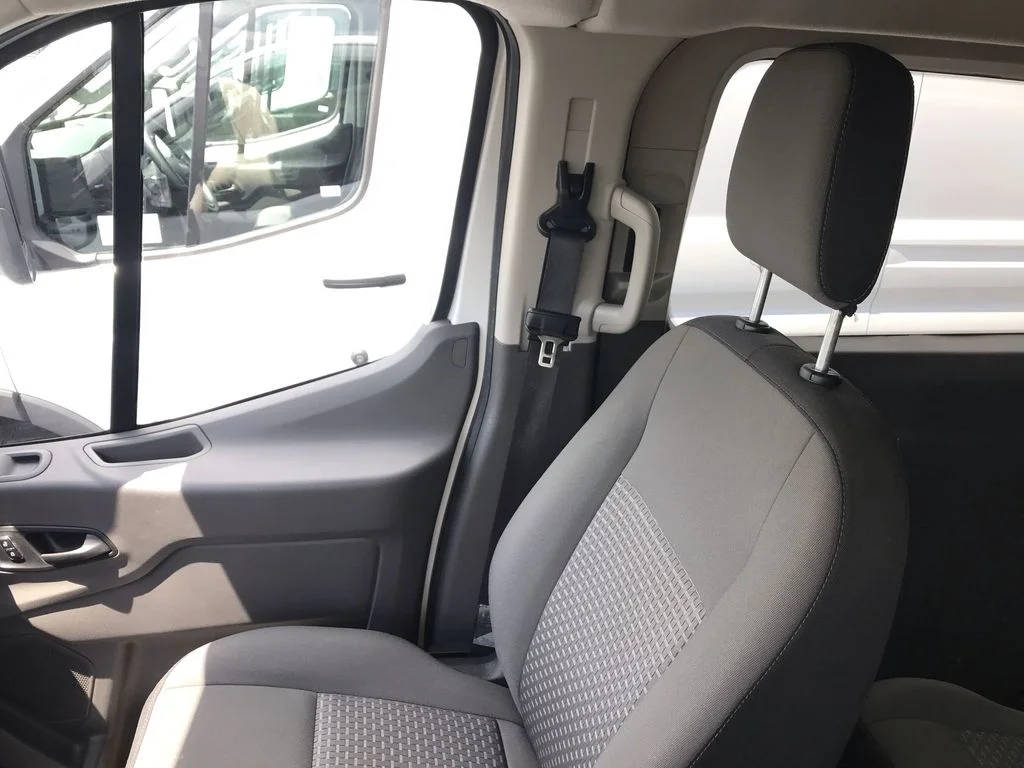 Used 2024 White Ford XLT image 23