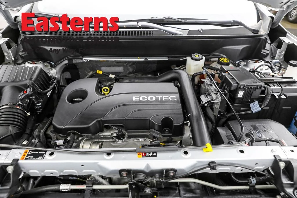 Used 2022 Silver Chevrolet LT image 7
