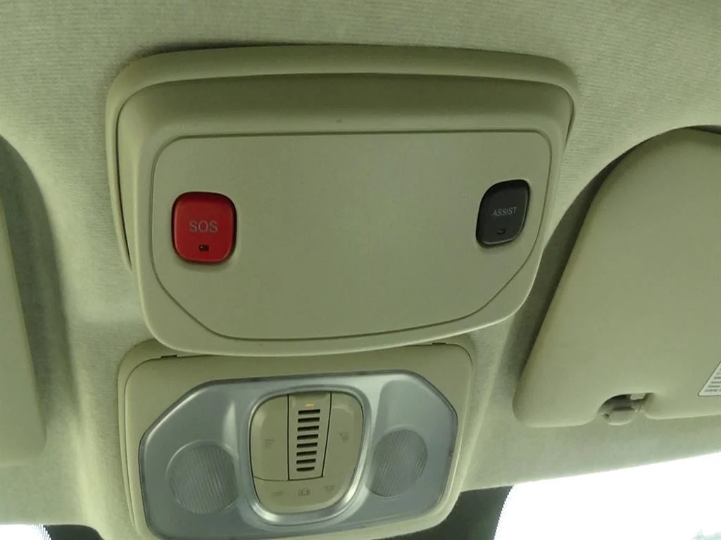 Used 2025 Bright White Clear Coat (pw7) RAM Tradesman 2500 image 23