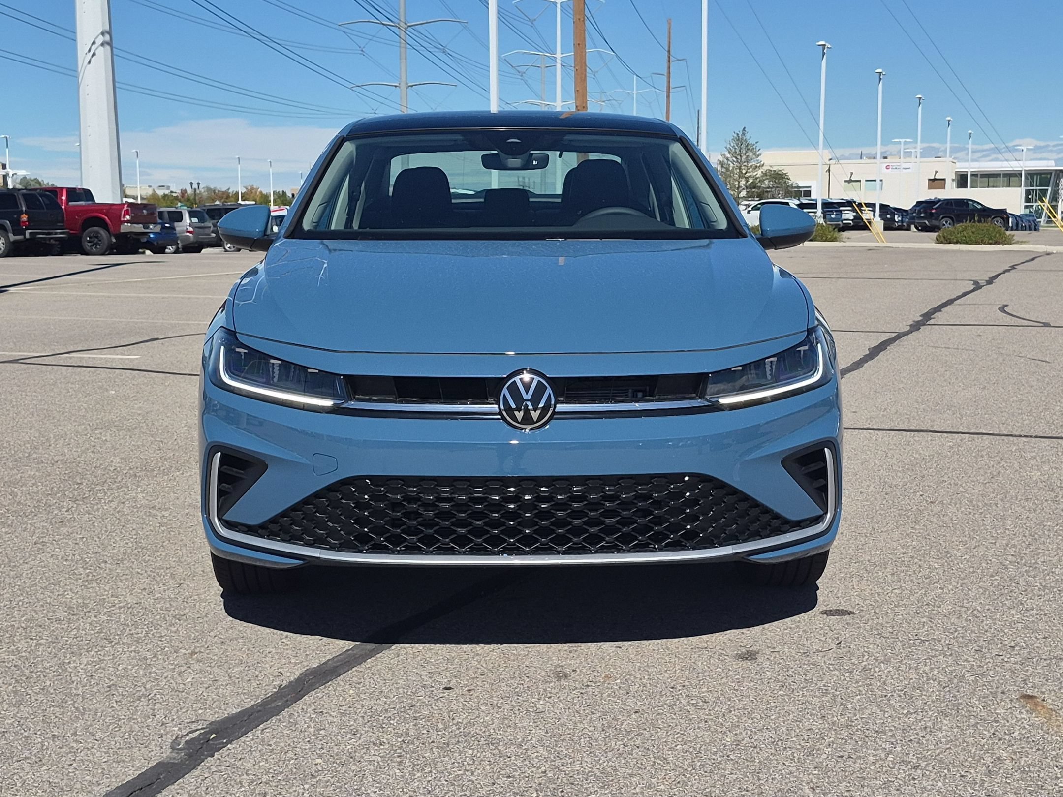 New 2027 Monterey Blue Pearl Volkswagen SE image 9