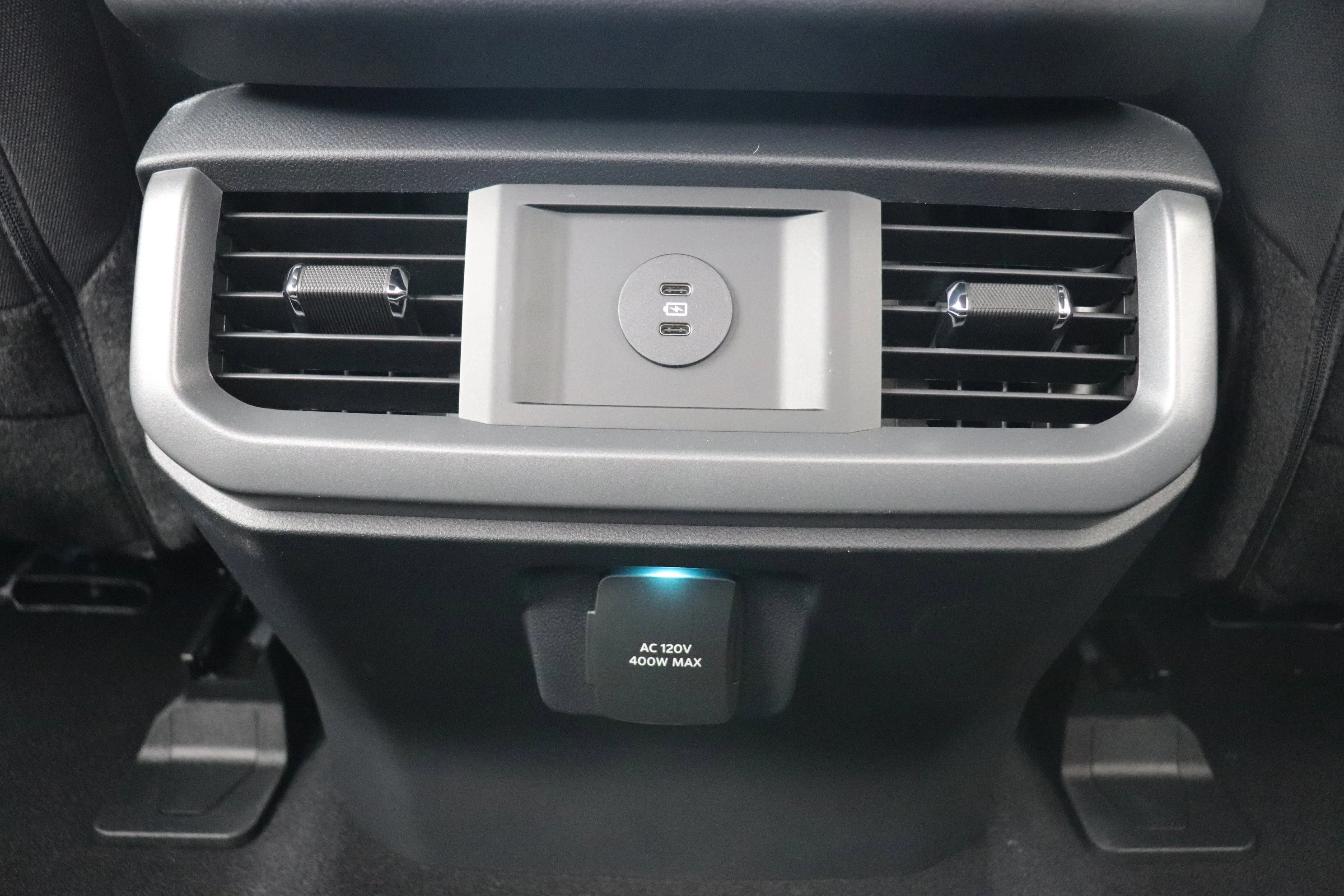 New 2026 OXFORD WHITE Ford XLT image 19