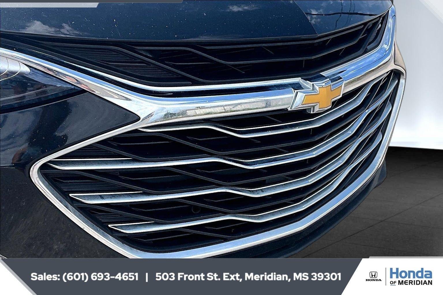 Used 2023 Mosaic Black Metallic Chevrolet LT image 21