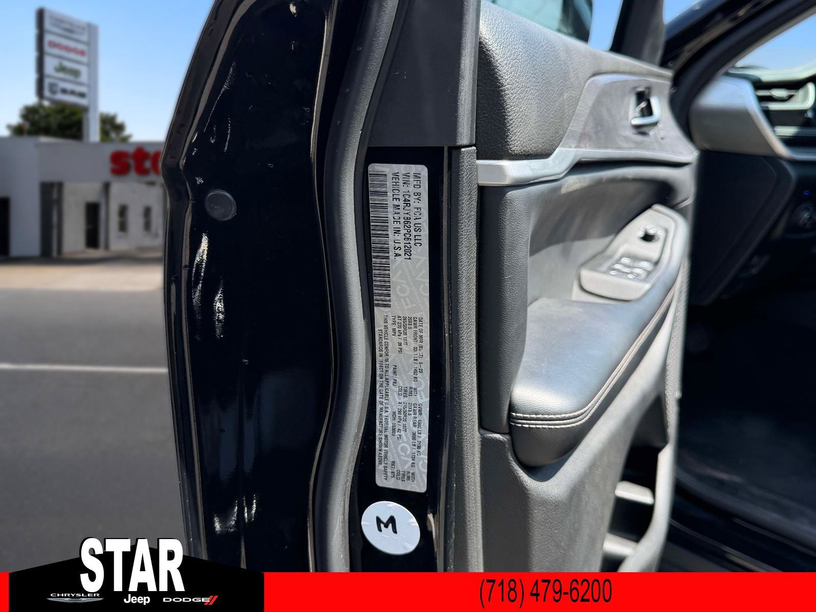 Used 2023 Diamond Black Crystal Pearlcoat Jeep 4xe image 19