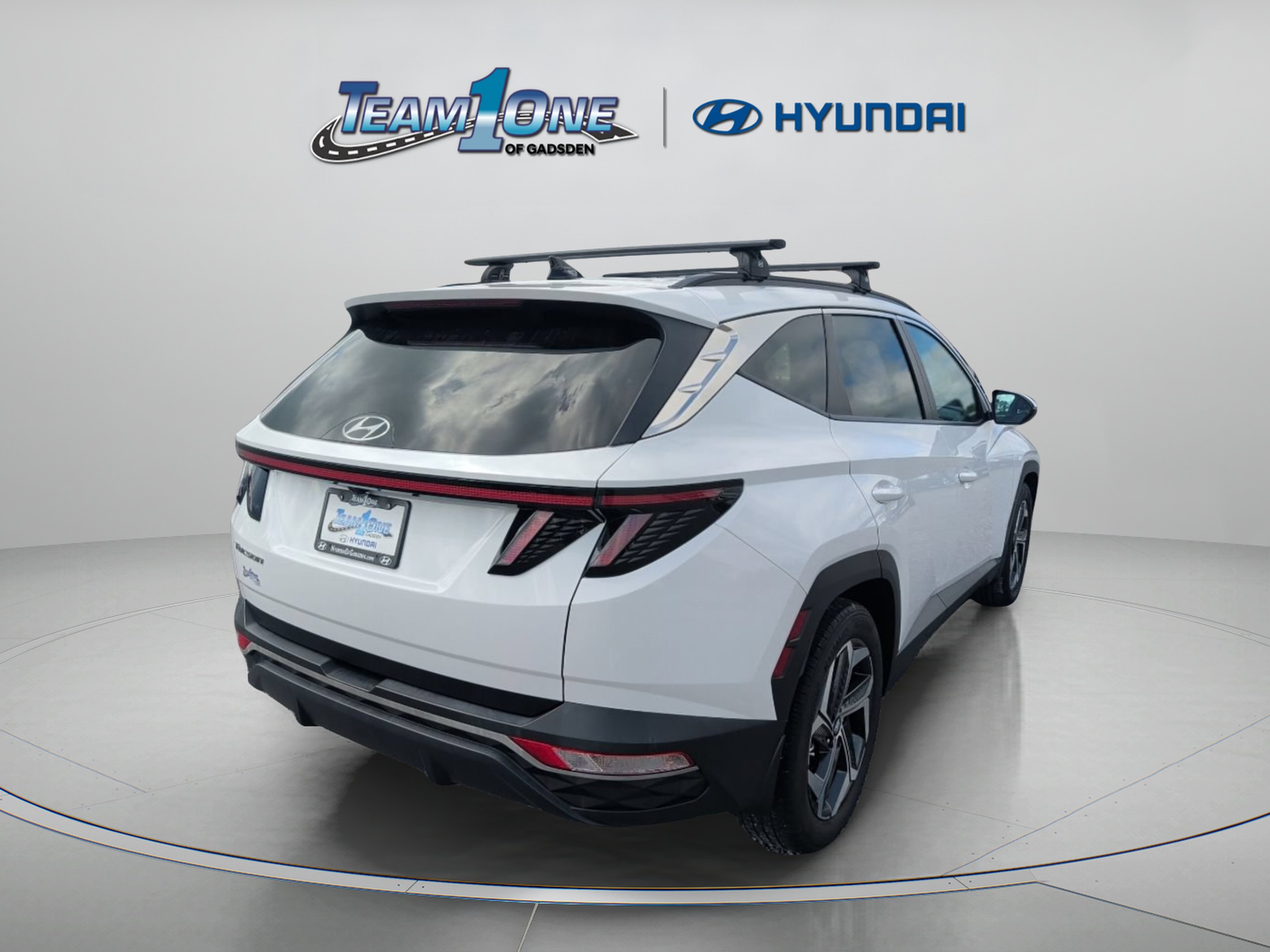 Used 2023 Serenity White Pearl Hyundai SEL image 8