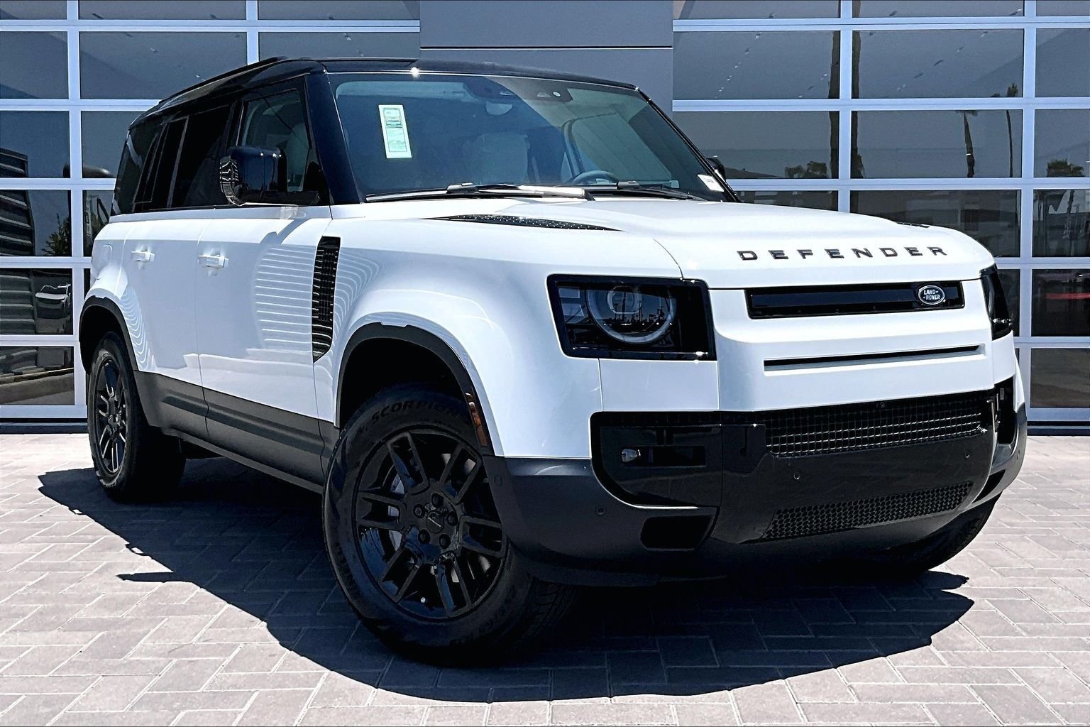 New 2026 Fuji White Land Rover S image 2