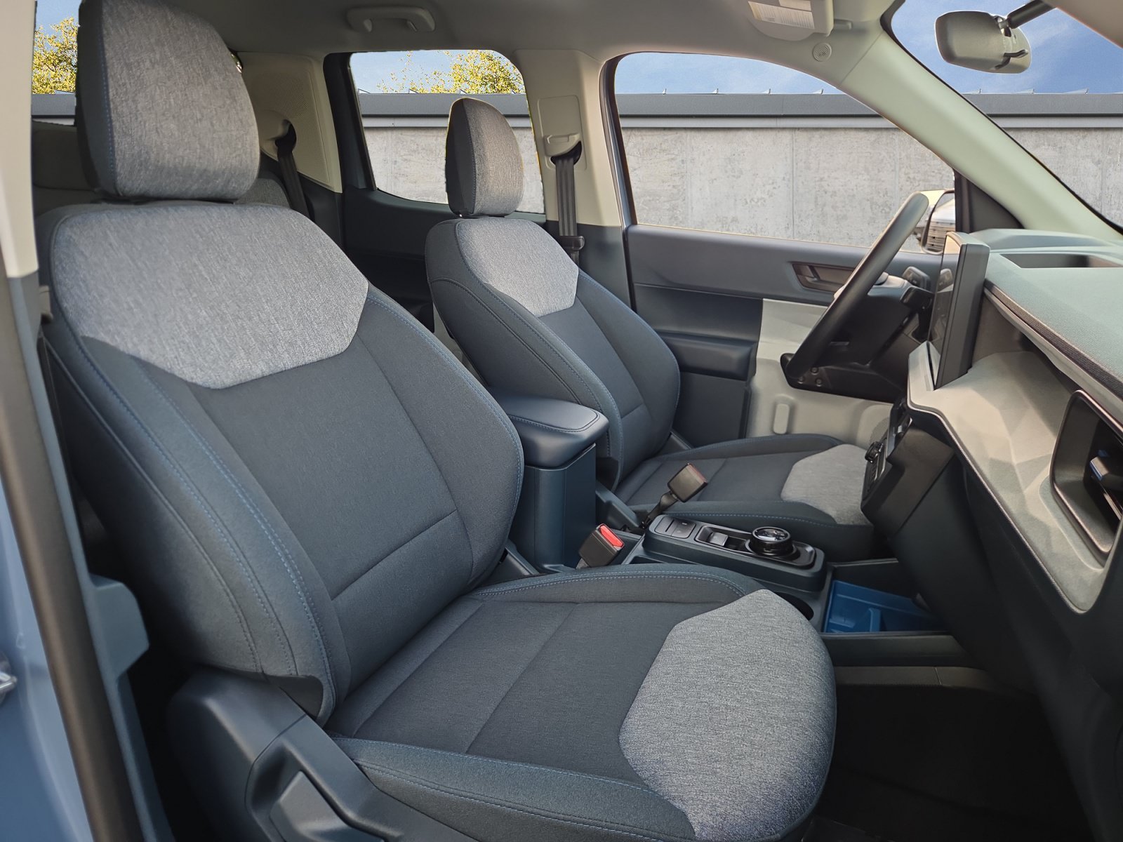 2025 Ford Maverick XLT - Photo 15