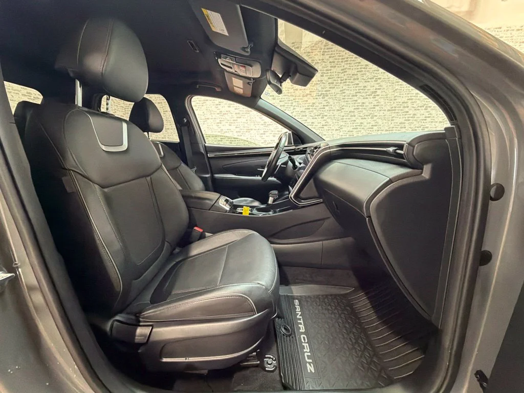 Used 2024 Hampton Gray Hyundai Limited image 11
