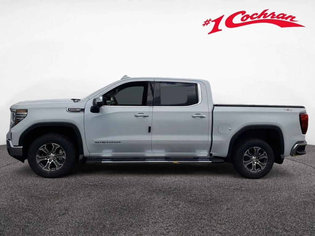 New 2026 Glacier White Tricoat GMC SLT image 4