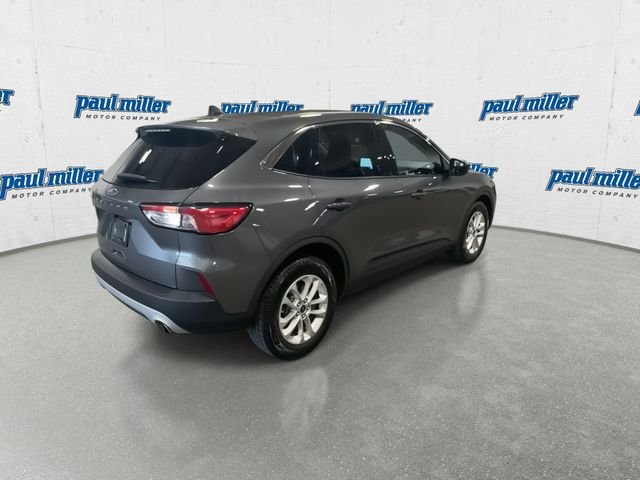 Used 2021 Gray Ford SE image 11