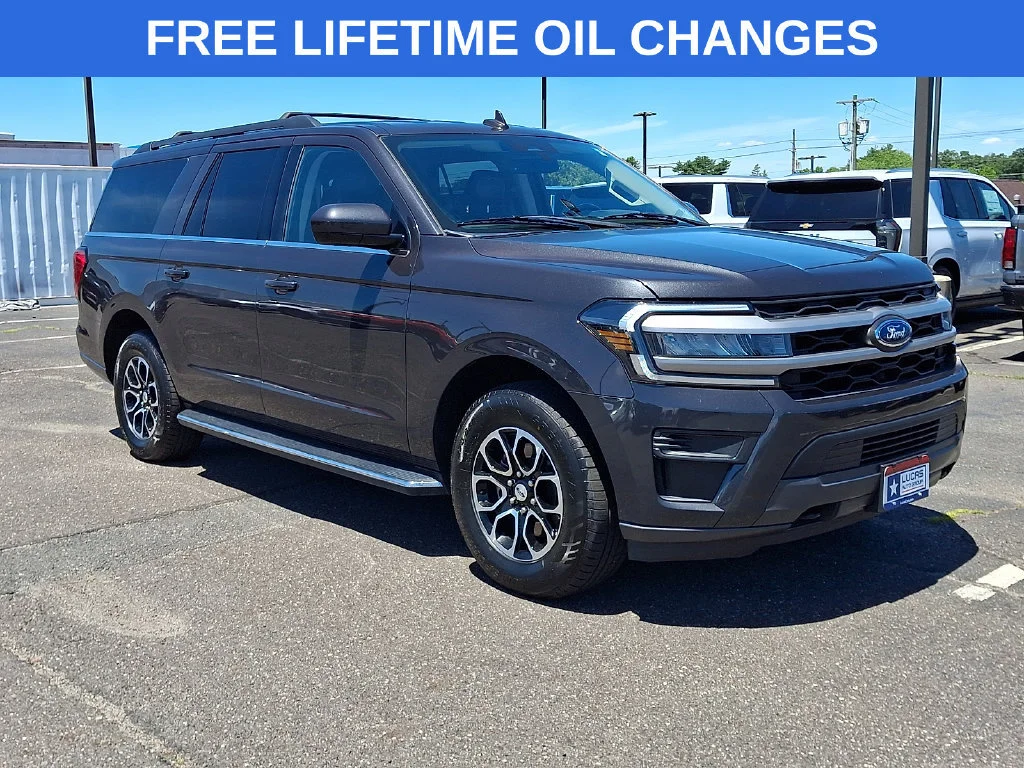 Used 2022 Gray Ford XLT MAX image 1