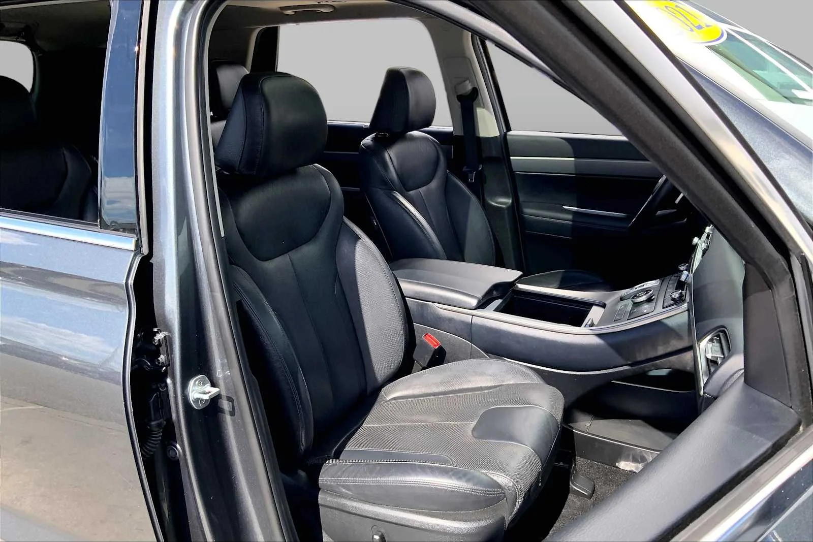Used 2021 Rainforest Hyundai SEL image 8