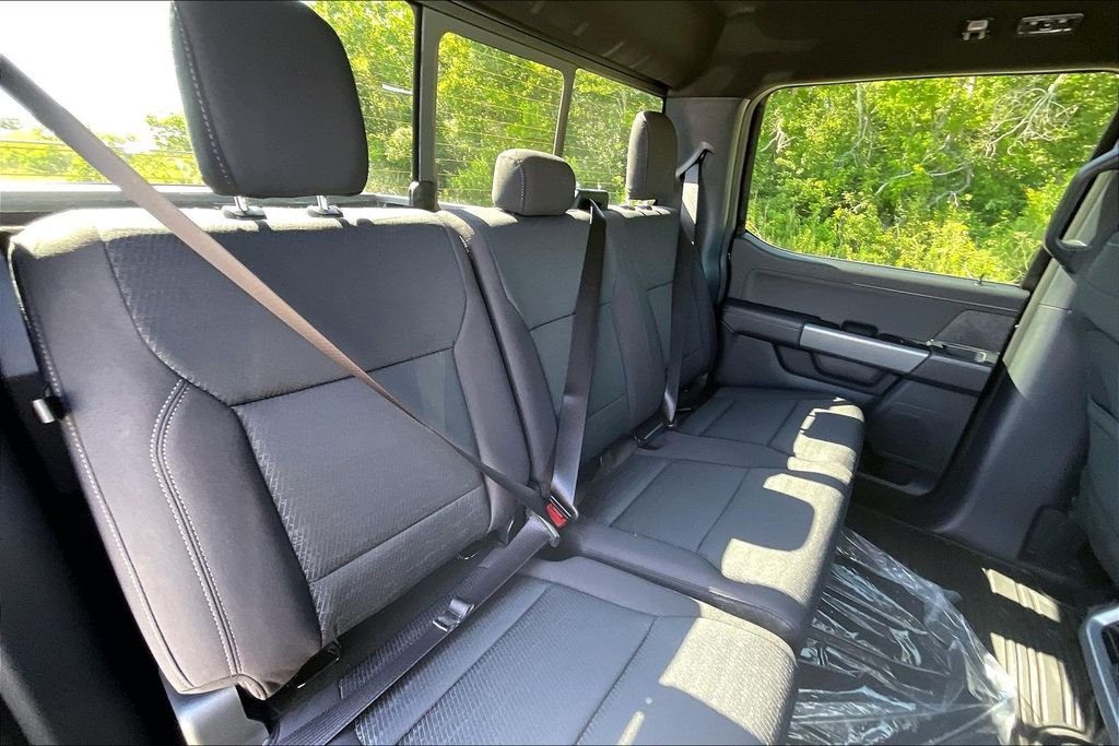 New 2026 Black Ford XLT image 23